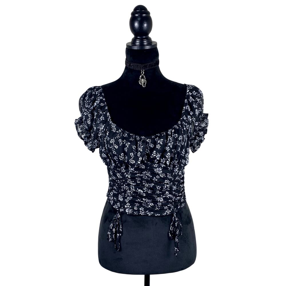 Black Floral Ruffle Milkmaid Coquette Goth Whimsigoth Romantic Vamp Blouse Sz M